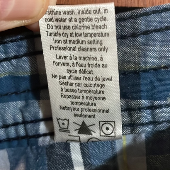 Blue and white shorts - Picture 4 of 9